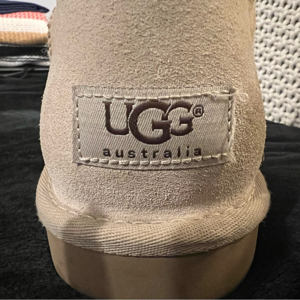 Tan Ugg boots